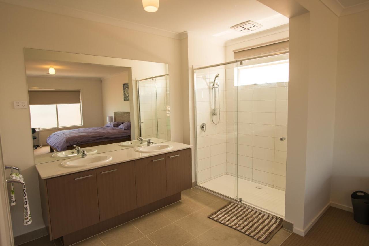 Apple House Point Cook Apartment Ngoại thất bức ảnh